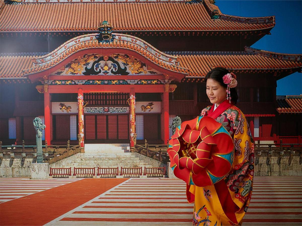 Hotel Murasakimura Yomitan Exteriér fotografie